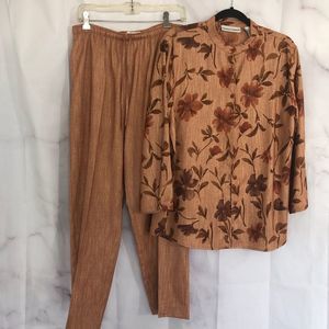Drapers & Damon’s Pant Blouse Floral 2 Piece
